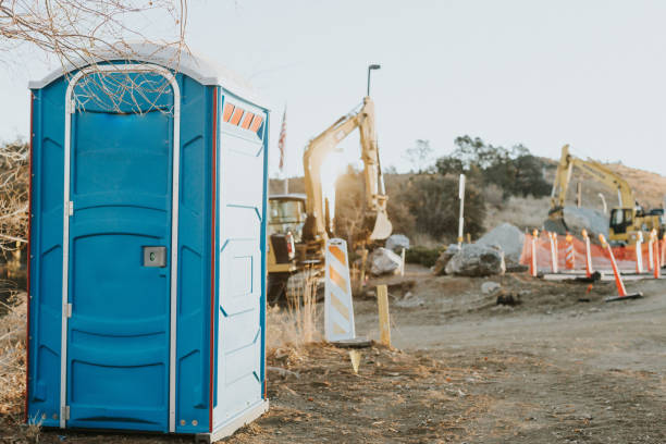Best High-end porta potty rental  in Ravenna, OH